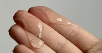 Šta je hijaluronska kiselina zašto je važna i zašto je posebno bitna tokom zime?